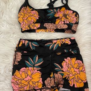 Billabong shorts outfit